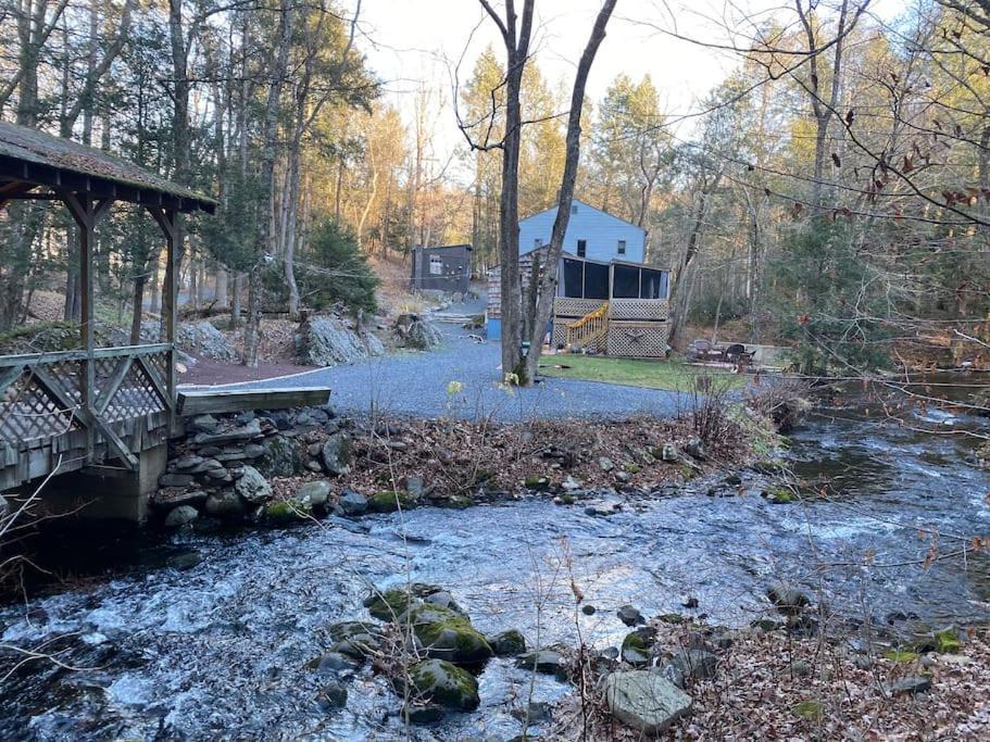 Peaceful Gateway To Island Creek Cottage イースト・ストラウズバーグ エクステリア 写真