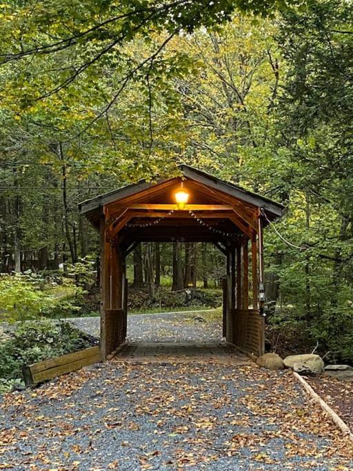 Peaceful Gateway To Island Creek Cottage イースト・ストラウズバーグ エクステリア 写真