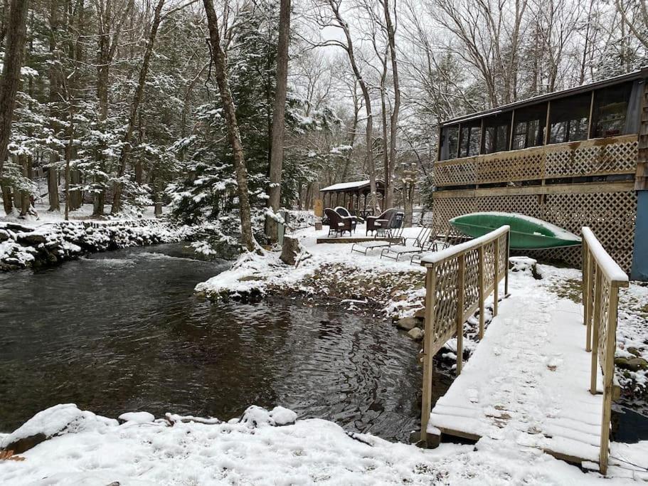 Peaceful Gateway To Island Creek Cottage イースト・ストラウズバーグ エクステリア 写真